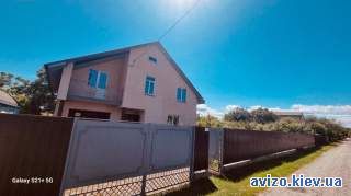 Продажа 2 єт. дома 180 кв.м. в с.Хотяновка,10 соток земли