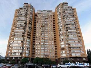 Здам в оренду паркомісце на Русанівці, огороджена парковка з охороною