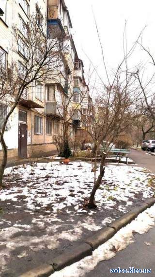 1003418 продаж 1-к квартира Київ, Дніпровський, 40000 $