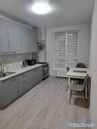 1003637 довгострокова оренда 1-к квартира Фастівський, Гатне, 15000 гр