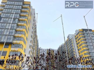 Продается <a class='adt__geo' href='/nerukhomist/prodazh-kvartyr-budynkiv/kvartyry/kyiv-misto/q-3-кімнатні/'>3 кімнати</a>-комнатная квартира