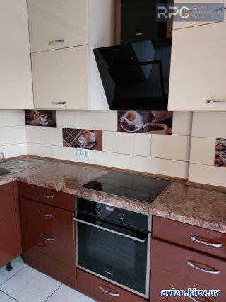 Продаю <a class='adt__geo' href='/nerukhomist/prodazh-kvartyr-budynkiv/kvartyry/kyiv-misto/q-1-кімнатні/'>1 кімната</a>-комнатную квартиру, ст.м. Демиевская