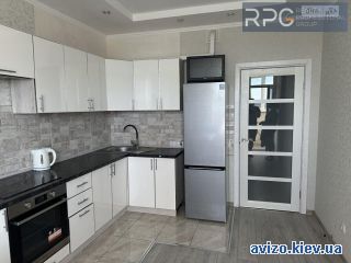 <a class='adt__geo' href='/nerukhomist/prodazh-kvartyr-budynkiv/kvartyry/kyiv-misto/q-1-кімнатні/'>1 кімната</a>-комнатная квартира
