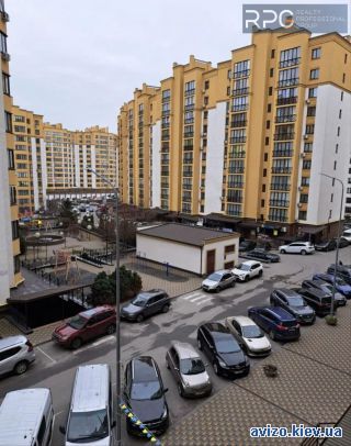 Продажа <a class='adt__geo' href='/nerukhomist/prodazh-kvartyr-budynkiv/kvartyry/kyivska-oblast/q-2-кімнатні/'>2 кімнати</a>-комнатной квартиры, Петропавловская Борщаговка