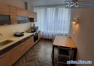 Продажа <a class='adt__geo' href='/nerukhomist/prodazh-kvartyr-budynkiv/kvartyry/kyiv-misto/q-2-кімнатні/'>2 кімнати</a>-комнатной квартиры