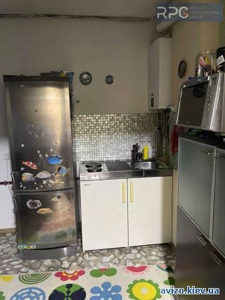 Продам <a class='adt__geo' href='/nerukhomist/prodazh-kvartyr-budynkiv/kvartyry/kyivska-oblast/q-1-кімнатні/'>1 кімната</a>-комнатную квартиру, Софиевская Борщаговка