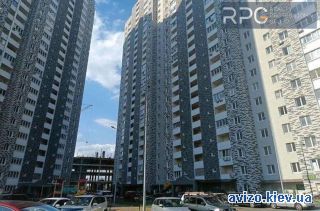 <a class='adt__geo' href='/nerukhomist/prodazh-kvartyr-budynkiv/kvartyry/kyiv-misto/q-1-кімнатні/'>1 кімната</a>-комнатная квартира, ст.м. Харьковская