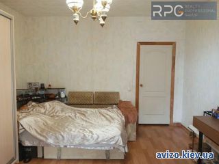 Продается <a class='adt__geo' href='/nerukhomist/prodazh-kvartyr-budynkiv/kvartyry/kyiv-misto/q-1-кімнатні/'>1 кімната</a>-комнатная квартира
