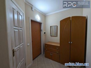 Продажа <a class='adt__geo' href='/nerukhomist/prodazh-kvartyr-budynkiv/kvartyry/kyiv-misto/q-1-кімнатні/'>1 кімната</a>-комнатной квартиры, ст.м. Голосеевская