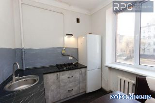 Продажа <a class='adt__geo' href='/nerukhomist/prodazh-kvartyr-budynkiv/kvartyry/kyiv-misto/q-1-кімнатні/'>1 кімната</a>-комнатной квартиры, ст.м. Дружбы народов