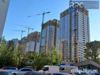 Продажа <a class='adt__geo' href='/nerukhomist/prodazh-kvartyr-budynkiv/kvartyry/kyiv-misto/q-2-кімнатні/'>2 кімнати</a>-комнатной квартиры