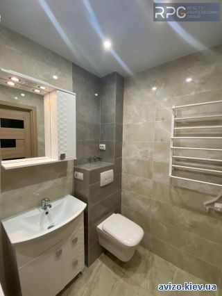 Продается <a class='adt__geo' href='/nerukhomist/prodazh-kvartyr-budynkiv/kvartyry/kyiv-misto/q-2-кімнатні/'>2 кімнати</a>-комнатная квартира