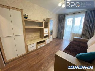 Продажа <a class='adt__geo' href='/nerukhomist/prodazh-kvartyr-budynkiv/kvartyry/kyivska-oblast/q-2-кімнатні/'>2 кімнати</a>-комнатной квартиры, Софиевская Борщаговка
