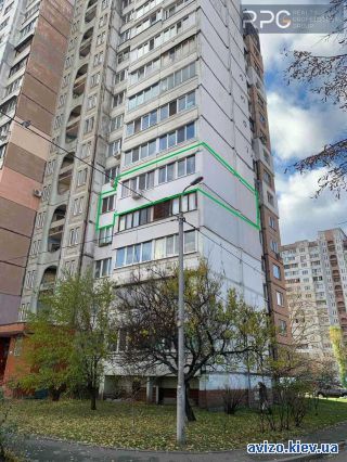 <a class='adt__geo' href='/nerukhomist/prodazh-kvartyr-budynkiv/kvartyry/kyiv-misto/q-4-кімнатні/'>4 кімнати</a>-комнатная квартира