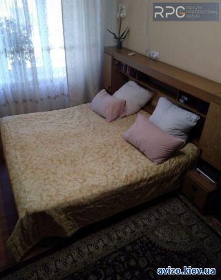 Продажа <a class='adt__geo' href='/nerukhomist/prodazh-kvartyr-budynkiv/kvartyry/kyiv-misto/q-2-кімнатні/'>2 кімнати</a>-комнатной квартиры, ст.м. Святошино