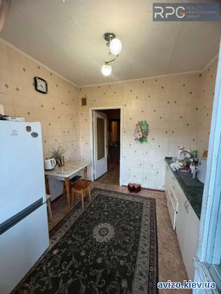 Продажа <a class='adt__geo' href='/nerukhomist/prodazh-kvartyr-budynkiv/kvartyry/kyiv-misto/q-1-кімнатні/'>1 кімната</a>-комнатной квартиры