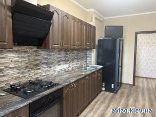 Продажа <a class='adt__geo' href='/nerukhomist/prodazh-kvartyr-budynkiv/kvartyry/kyivska-oblast/q-2-кімнатні/'>2 кімнати</a>-комнатной квартиры, Софиевская Борщаговка