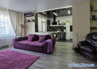 Продается <a class='adt__geo' href='/nerukhomist/prodazh-kvartyr-budynkiv/kvartyry/kyiv-misto/q-2-кімнатні/'>2 кімнати</a>-комнатная квартира, ст.м. Ипподром