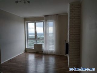 <a class='adt__geo' href='/nerukhomist/prodazh-kvartyr-budynkiv/kvartyry/kyiv-misto/q-3-кімнатні/'>3 кімнати</a>-комнатная квартира, ст.м. Лыбидская