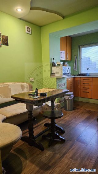 Продам <a class='adt__geo' href='/nerukhomist/prodazh-kvartyr-budynkiv/kvartyry/kyiv-misto/q-1-кімнатні/'>1 кімната</a>-комнатную квартиру
