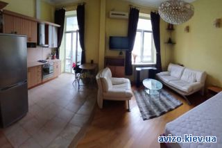 Продажа <a class='adt__geo' href='/nerukhomist/prodazh-kvartyr-budynkiv/kvartyry/kyiv-misto/q-1-кімнатні/'>1 кімната</a>-комнатной квартиры, ст.м. Олимпийская