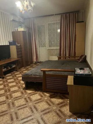 Продается <a class='adt__geo' href='/nerukhomist/prodazh-kvartyr-budynkiv/kvartyry/kyiv-misto/q-2-кімнатні/'>2 кімнати</a>-комнатная квартира, ст.м. Харьковская
