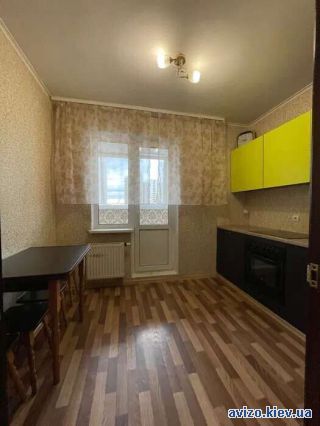 Сдается <a class='adt__geo' href='/nerukhomist/orenda-kvartyr-budynkiv/kvartyry/kyiv-misto/q-1-кімнатні/'>1 кімната</a>-комнатная квартира, ст.м. Осокорки