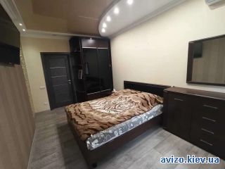 <a class='adt__geo' href='/nerukhomist/prodazh-kvartyr-budynkiv/kvartyry/kyiv-misto/q-2-кімнатні/'>2 кімнати</a>-комнатная квартира