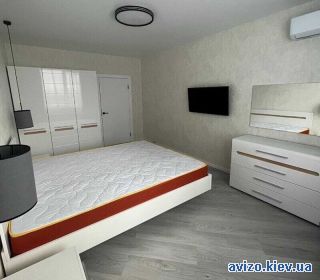 Продаю <a class='adt__geo' href='/nerukhomist/prodazh-kvartyr-budynkiv/kvartyry/kyiv-misto/q-1-кімнатні/'>1 кімната</a>-комнатную квартиру, ст.м. Харьковская