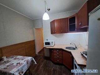 Аренда <a class='adt__geo' href='/nerukhomist/orenda-kvartyr-budynkiv/kvartyry/kyiv-misto/q-1-кімнатні/'>1 кімната</a>-комнатной квартиры, ст.м. Харьковская