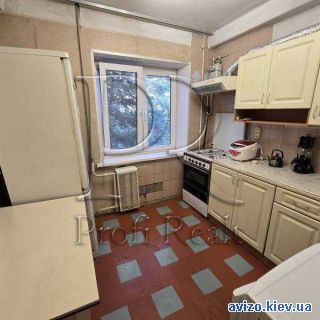 Продам <a class='adt__geo' href='/nerukhomist/prodazh-kvartyr-budynkiv/kvartyry/kyiv-misto/q-2-кімнатні/'>2 кімнати</a>-комнатную квартиру