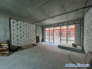 Продается торговая площадь, ст.м. Лукьяновская