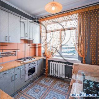 Продам <a class='adt__geo' href='/nerukhomist/prodazh-kvartyr-budynkiv/kvartyry/kyiv-misto/q-2-кімнатні/'>2 кімнати</a>-комнатную квартиру