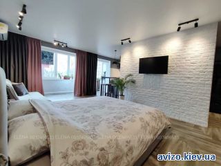 Аренда посуточно <a class='adt__geo' href='/nerukhomist/podobova-orenda-kvartyr-budynkiv/kvartyry/kyiv-misto/q-1-кімнатні/'>1 кімната</a>-комнатной квартиры