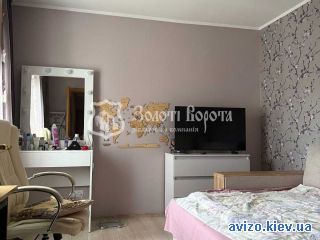 <a class='adt__geo' href='/nerukhomist/prodazh-kvartyr-budynkiv/kvartyry/kyiv-misto/q-4-кімнатні/'>4 кімнати</a>-комнатная квартира, ст.м. Академгородок