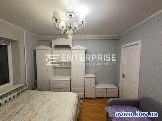 <a class='adt__geo' href='/nerukhomist/prodazh-kvartyr-budynkiv/kvartyry/kyiv-misto/q-2-кімнатні/'>2 кімнати</a>-комнатная квартира, ст.м. Берестейская