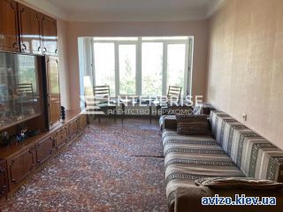 Продажа <a class='adt__geo' href='/nerukhomist/prodazh-kvartyr-budynkiv/kvartyry/kyiv-misto/q-2-кімнатні/'>2 кімнати</a>-комнатной квартиры, ст.м. Минская