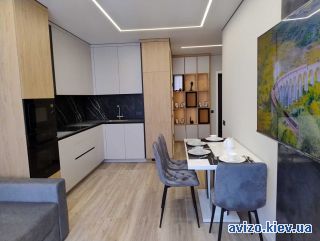<a class='adt__geo' href='/nerukhomist/prodazh-kvartyr-budynkiv/kvartyry/kyiv-misto/q-2-кімнатні/'>2 кімнати</a>-комнатная квартира