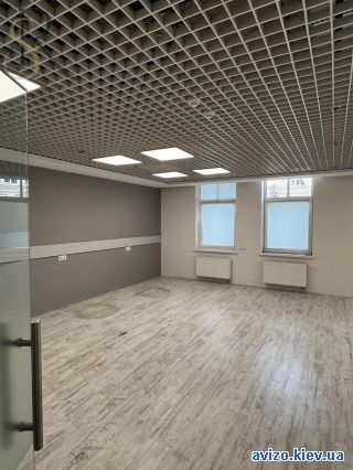 Сдается офис, ст.м. Золотые Ворота