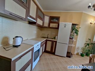 Продаю <a class='adt__geo' href='/nerukhomist/prodazh-kvartyr-budynkiv/kvartyry/kyiv-misto/q-1-кімнатні/'>1 кімната</a>-комнатную квартиру, ст.м. Позняки
