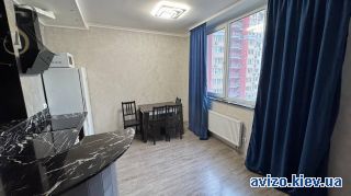 Продам <a class='adt__geo' href='/nerukhomist/prodazh-kvartyr-budynkiv/kvartyry/kyiv-misto/q-1-кімнатні/'>1 кімната</a>-комнатную квартиру, ст.м. Выставочный центр