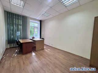 Сдается офисное помещение, ст.м. Золотые Ворота