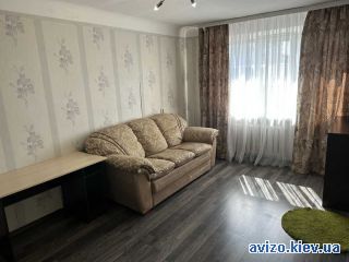 Аренда <a class='adt__geo' href='/nerukhomist/orenda-kvartyr-budynkiv/kvartyry/kyiv-misto/q-1-кімнатні/'>1 кімната</a>-комнатной квартиры, ст.м. Демиевская