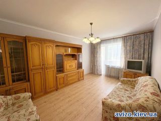 Продается <a class='adt__geo' href='/nerukhomist/prodazh-kvartyr-budynkiv/kvartyry/kyiv-misto/q-2-кімнатні/'>2 кімнати</a>-комнатная квартира