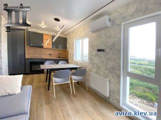 Продаю <a class='adt__geo' href='/nerukhomist/prodazh-kvartyr-budynkiv/kvartyry/kyiv-misto/q-1-кімнатні/'>1 кімната</a>-комнатную квартиру, ст.м. Васильковская
