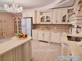 Сдам <a class='adt__geo' href='/nerukhomist/orenda-kvartyr-budynkiv/kvartyry/kyiv-misto/q-2-кімнатні/'>2 кімнати</a>-комнатную квартиру, ст.м. Контрактовая площадь