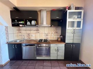 Продается <a class='adt__geo' href='/nerukhomist/prodazh-kvartyr-budynkiv/kvartyry/kyivska-oblast/q-3-кімнатні/'>3 кімнати</a>-комнатная квартира, Бровары
