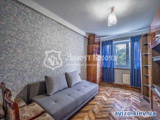 <a class='adt__geo' href='/nerukhomist/prodazh-kvartyr-budynkiv/kvartyry/kyiv-misto/q-2-кімнатні/'>2 кімнати</a>-комнатная квартира
