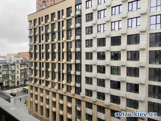 Продаю <a class='adt__geo' href='/nerukhomist/prodazh-kvartyr-budynkiv/kvartyry/kyiv-misto/q-3-кімнатні/'>3 кімнати</a>-комнатную квартиру, ст.м. Золотые Ворота