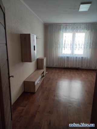 Сдается <a class='adt__geo' href='/nerukhomist/prodazh-kvartyr-budynkiv/kvartyry/kyiv-misto/q-1-кімнатні/'>1 кімната</a>-комнатная квартира, ст.м. Харьковская